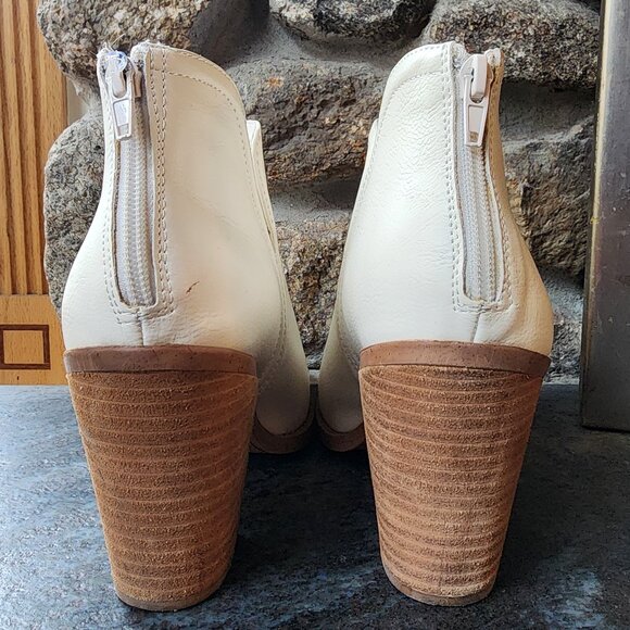 Anthropologie Joie Kayden Off White/Cream Leather Heeled Ankle Boots Size 10M - Picture 13 of 16